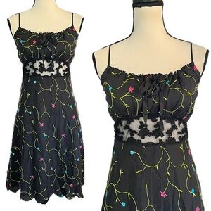 Vintage Betsey Johnson Floral Embroidery & Sheer Lace Cottagecore Milkmaid Dress
